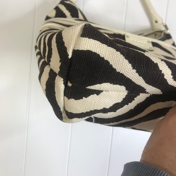 Kate Spade Sullivan Street Blakely Zebra Striped Canvas Tote Satchel - Picture 6 of 11